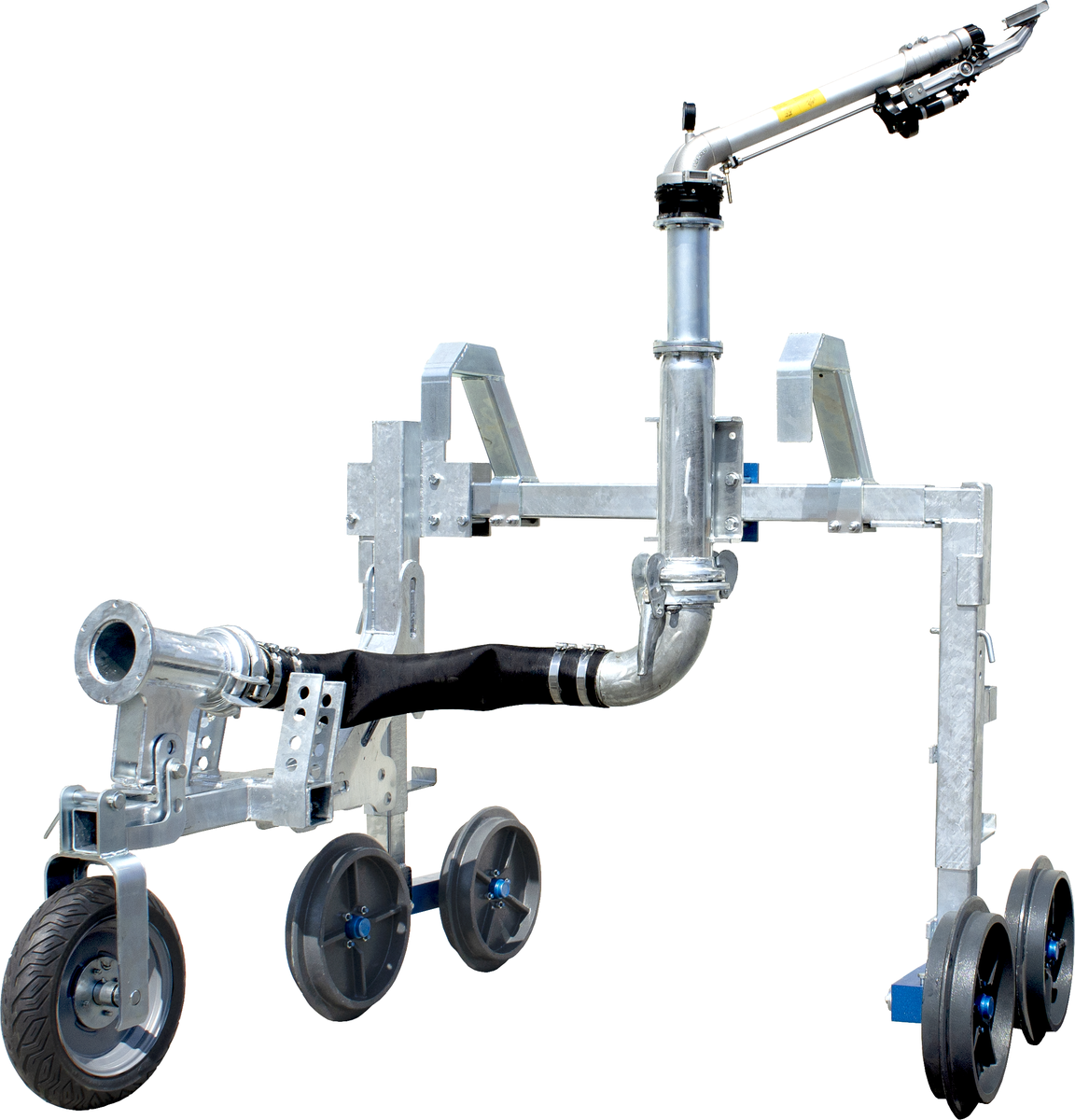 Carrello cinque ruote decentrato in campo